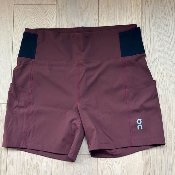 On Running sprinter shorts M TWO PAIRS - Picture 1 of 4